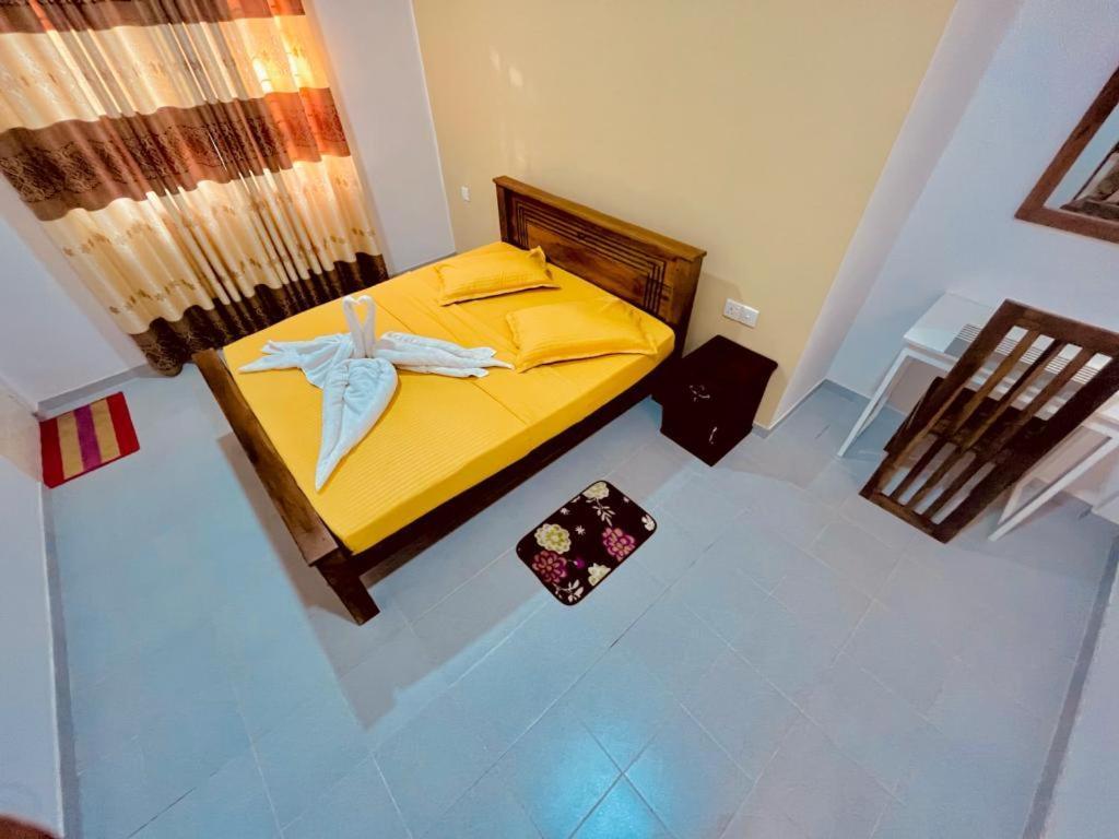 The Lake Round Guest House แคนดี้ ภายนอก รูปภาพ